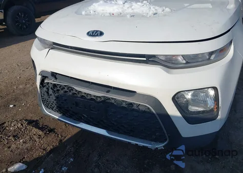 2020 Kia Soul S z USA, uszkodzony, nr VIN KNDJ23AU6L7002252